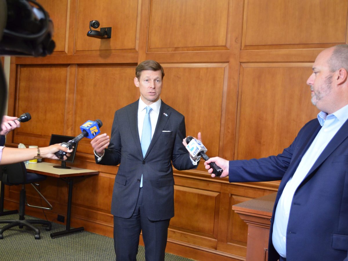 In Emails, UNC’s Provost Claimed Roberts Approved Tenure Delay